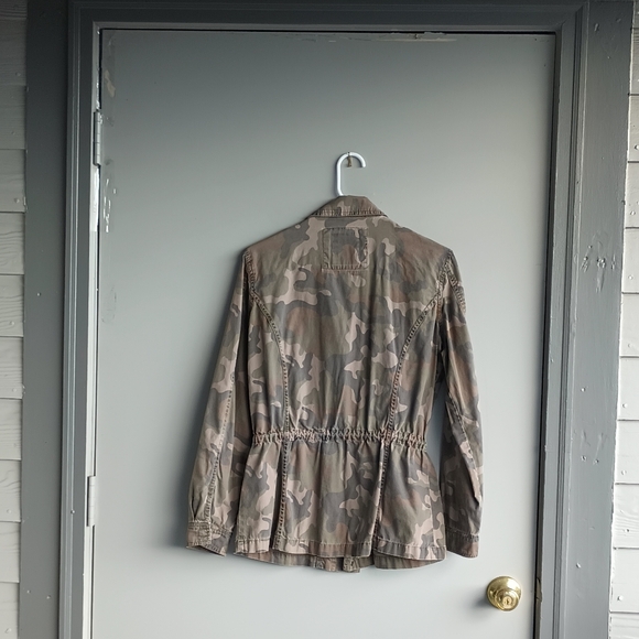 Mudd - Picture 2 of 6